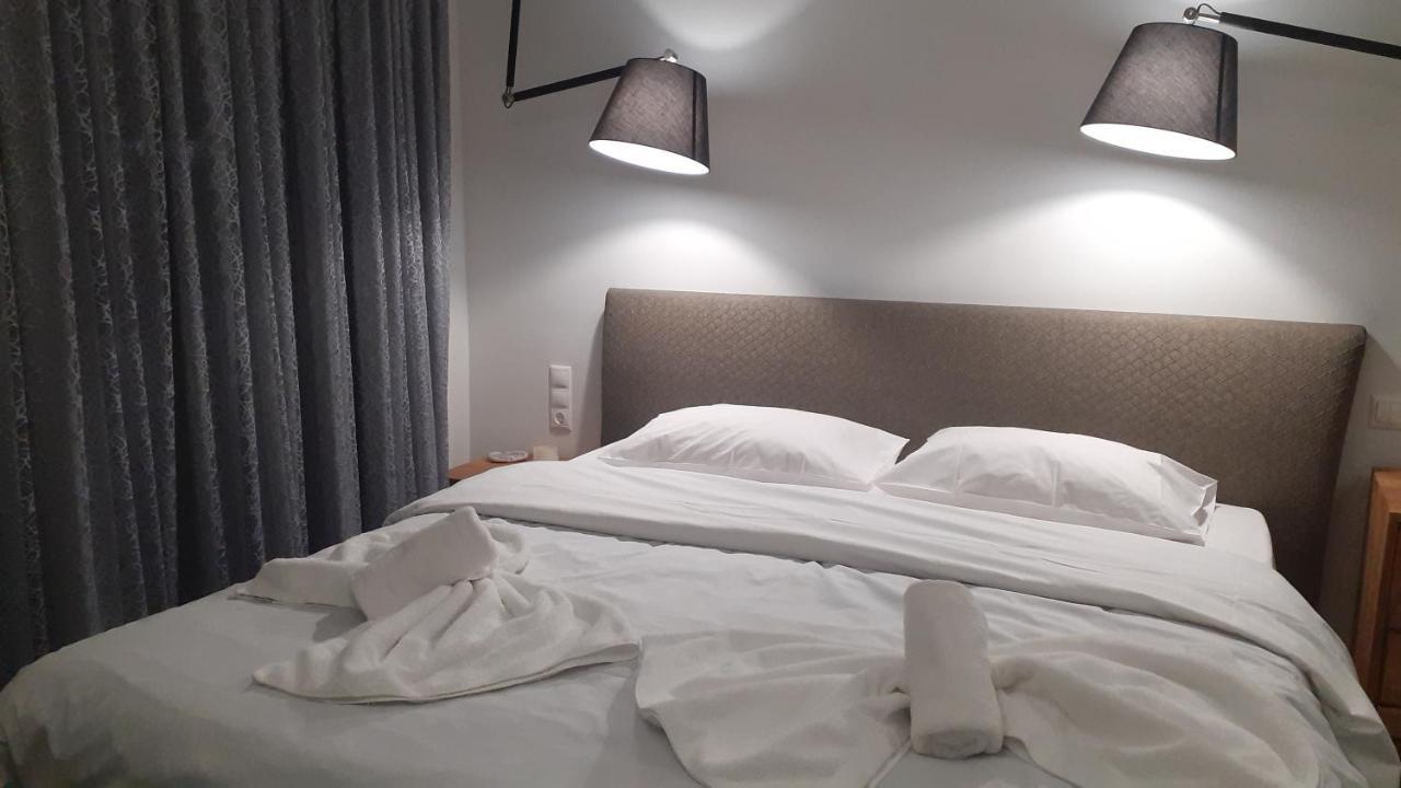 Appartement Giannis à Galatás Extérieur photo